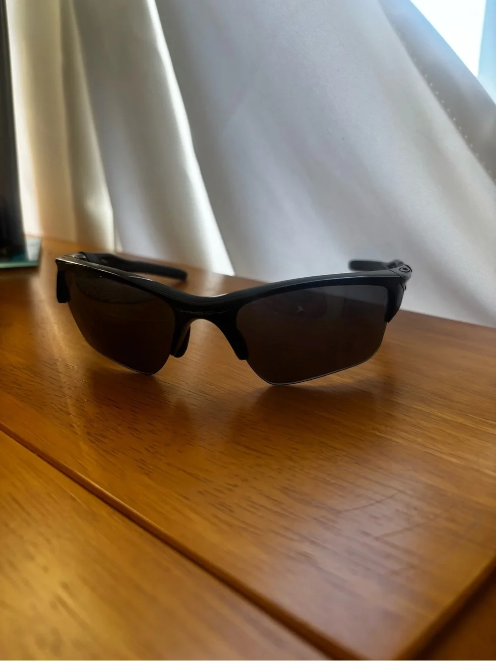 Oakley Men’s Black Frame with Grey Mirrored Lenses Sport Sunglasses